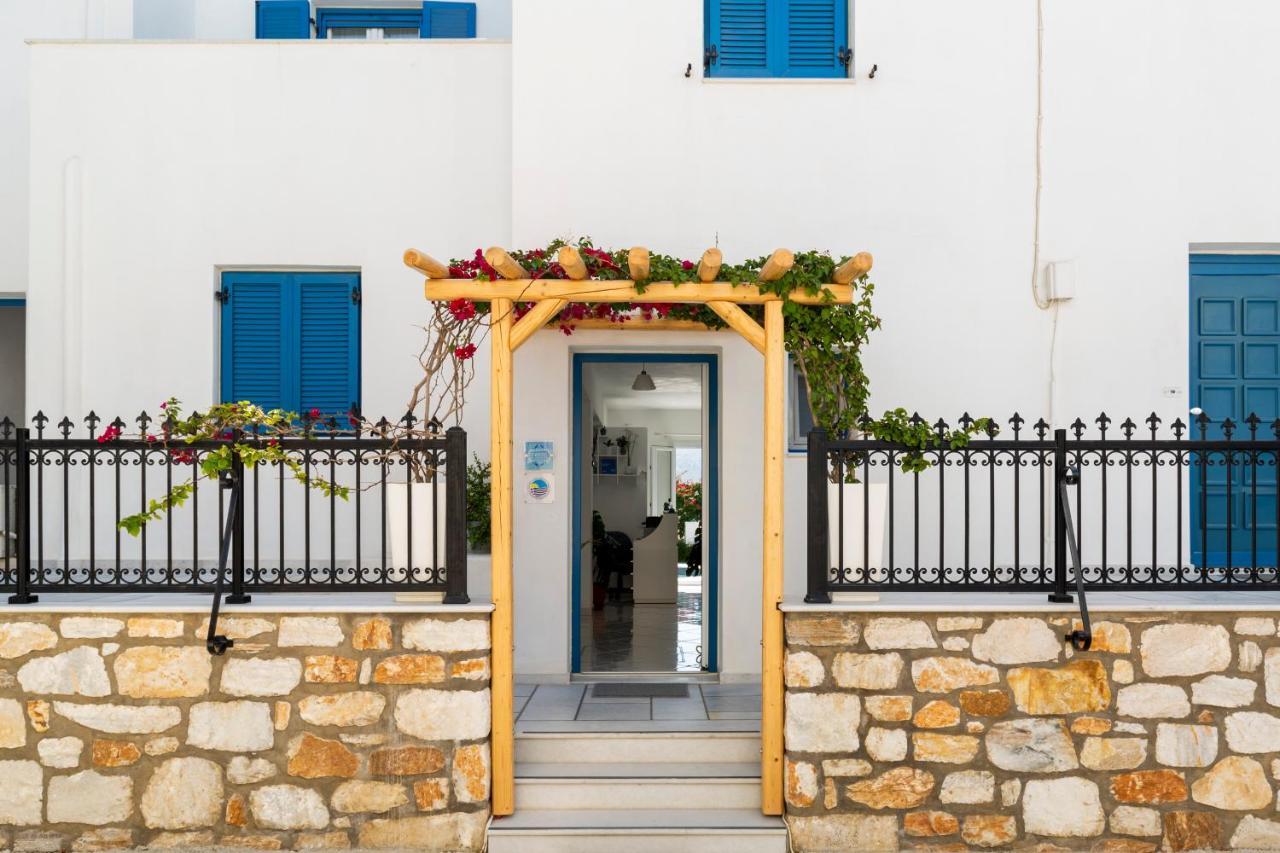 Ikaros Studios & Apartments Naxos City Extérieur photo