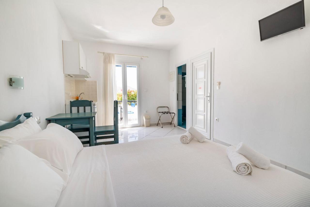 Ikaros Studios & Apartments Naxos City Extérieur photo